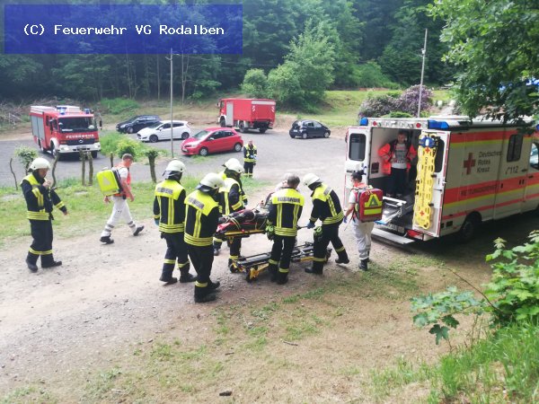 H1.08 - Tragehilfe Rettungsdienst vom 26.05.2022  |  (C) Feuerwehr VG Rodalben (2022)