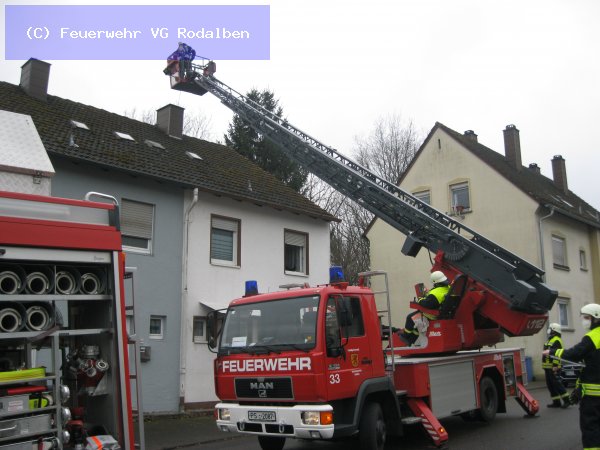 B2.04 - Kaminbrand vom 20.02.2022  |  (C) Feuerwehr VG Rodalben (2022)