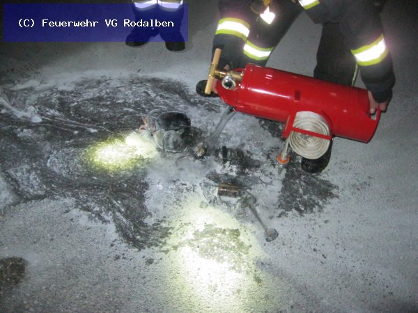 B1.01 - Müllbrand vom 14.10.2023  |  (C) Feuerwehr VG Rodalben (2023)